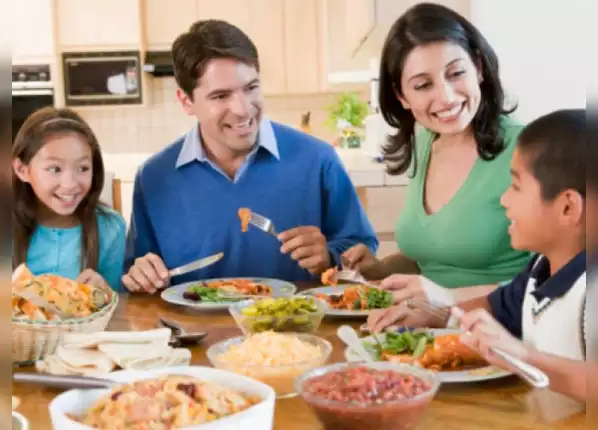 दूसरे पैरंट्स के साथ टच में रहें