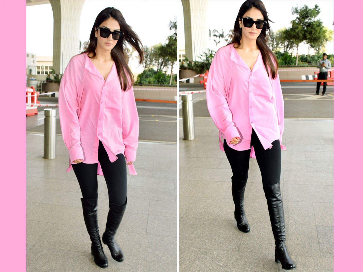 लेगिंग्स पर पहने ऐंकल लेंथ बूट्स