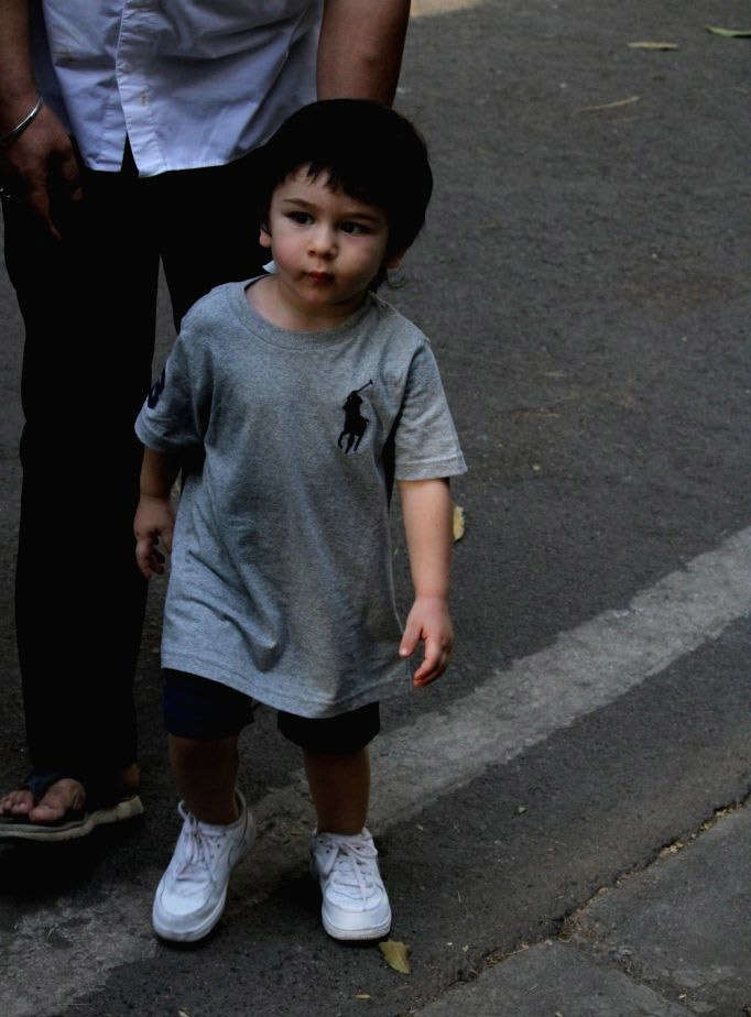 ओवर साइज टी-शर्ट