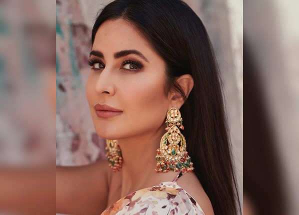 कुंदन और स्टोन वर्क