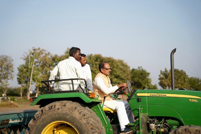 Shivraj drove tractor in the Farm House Vidisha